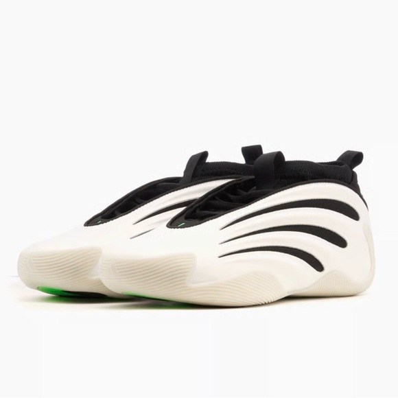Adidas Harden Vol. 9 Stormtropper White Core Black Basketball JR2504 New Size 7 - Picture 1 of 10